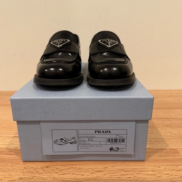 Prada Triangle Logo Loafer (women 35.5) - Picture 5 of 15